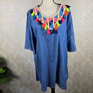 Velzera Size 1XL Blue Chambray Tunic Top Embroirdered Applique Flared Sleeves